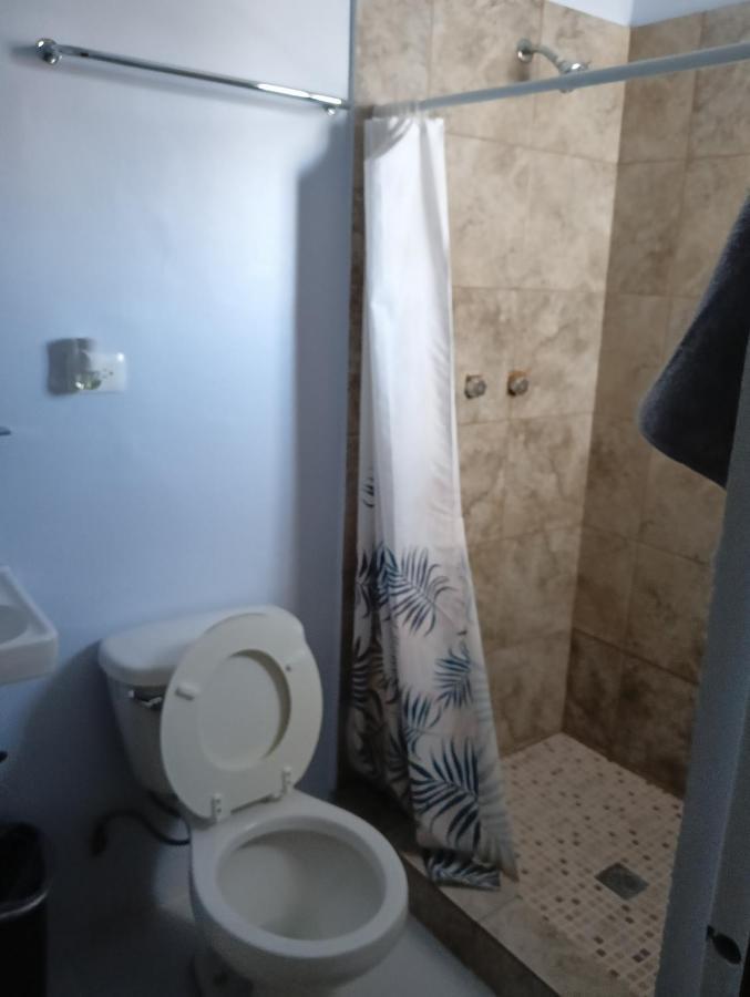 Hospedaje Jrzconsulado Σιουδάδ Χουάρες Εξωτερικό φωτογραφία